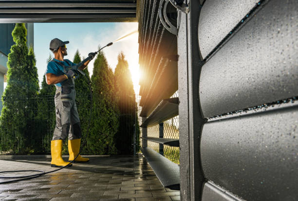 Why Choose Our Certified Pressure Washing Experts for Your Project Needs in Elkader, IA?